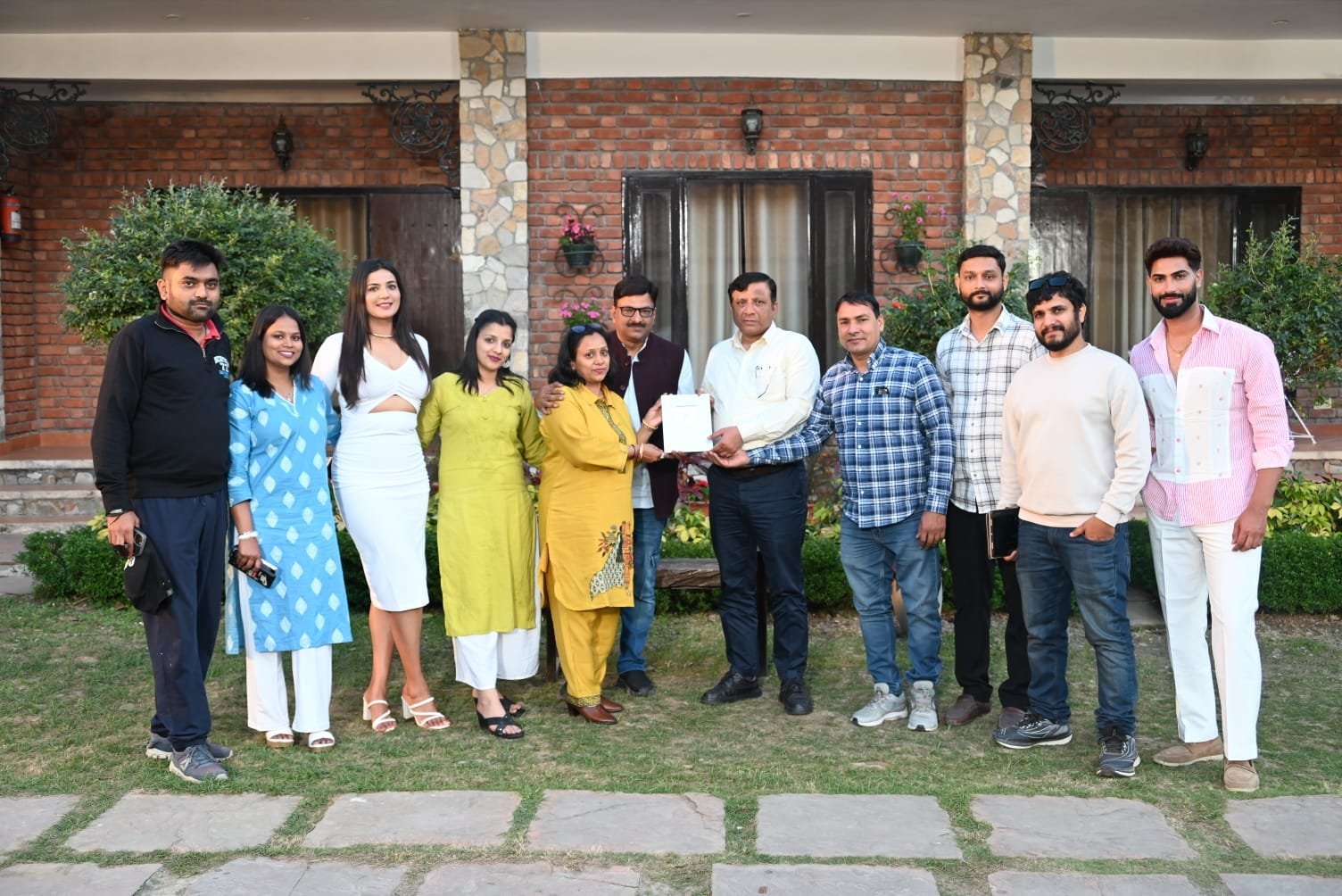 SoundstarsUK commences shooting of music video “Kamal Karde Ho”, vows to promote Uttarakhand as filming hub