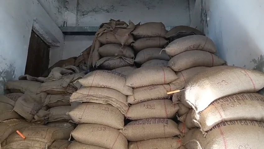 E-PoS Machines Meant for the Poor Create Chaos for Ration Card Holders